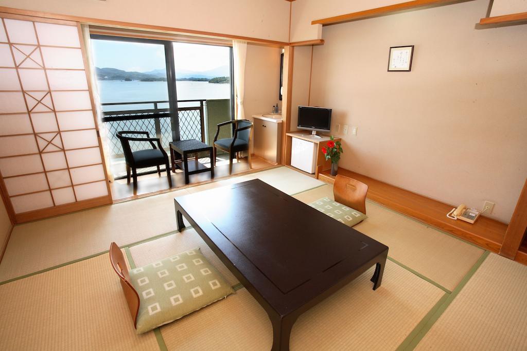 Komatsuya Nagisakan Kami Amakusa Habitación foto